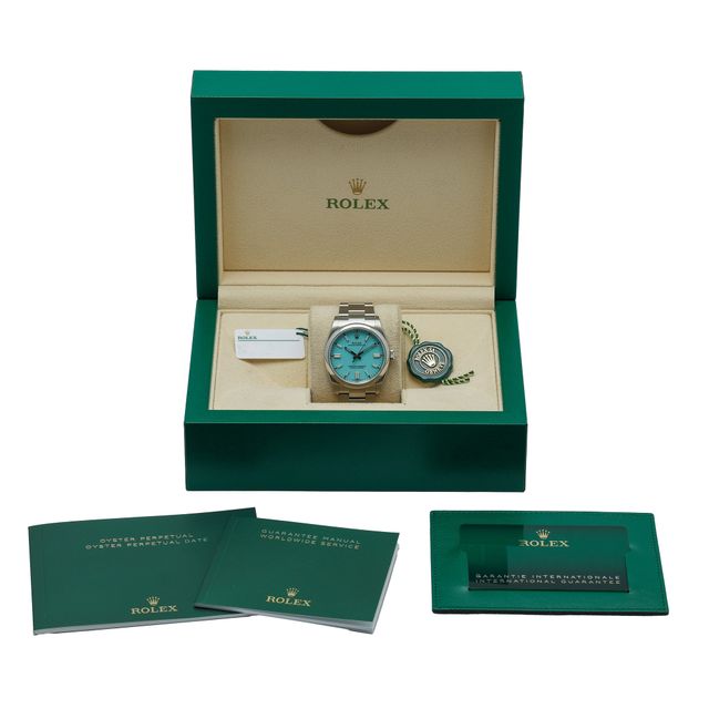 Rolex Oyster Perpetual 126000 Image 7